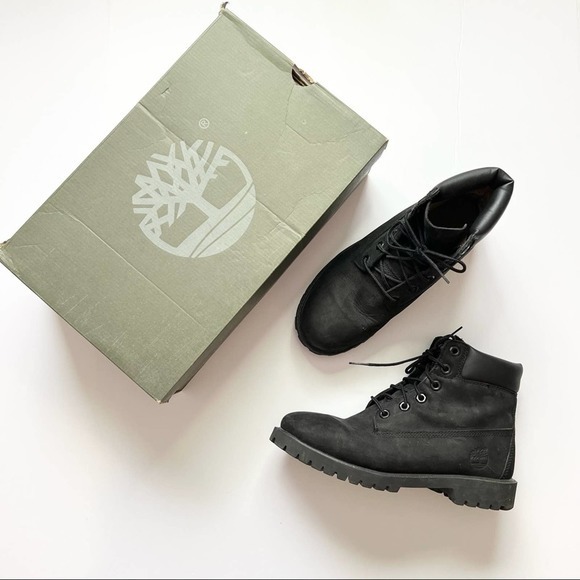 Timberland juniors all black waterproof boots Size 6 premium black nubuck 6 inch - Picture 16 of 16